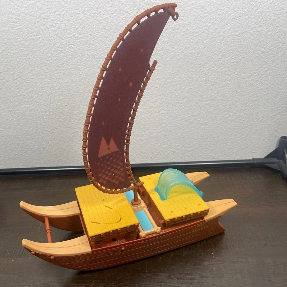 Disney Moana Starlight Canoe Boat Playset Outrigger Sailboat Vehicle Toy